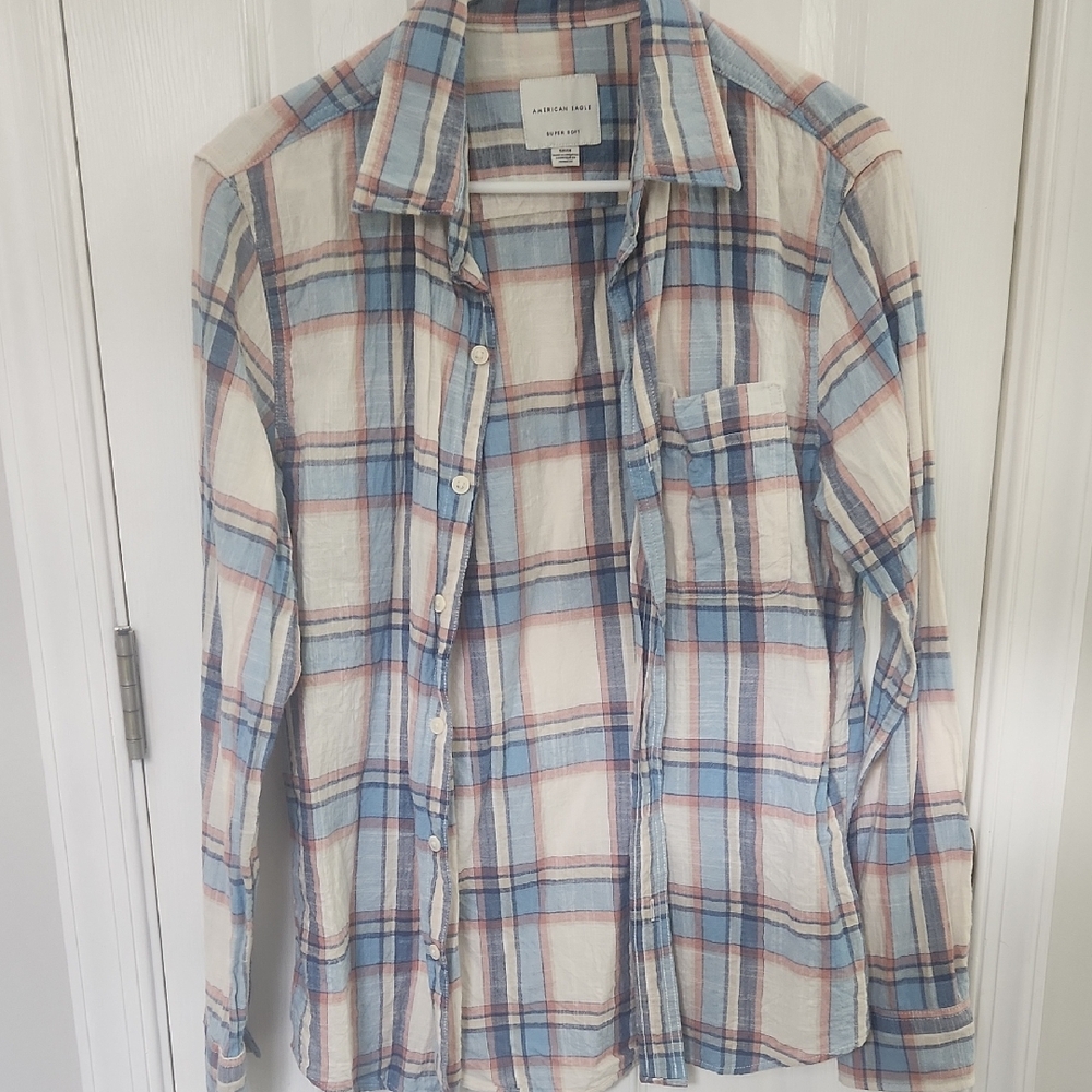 American Eagle Outfitters Super Soft Plaid Shirt